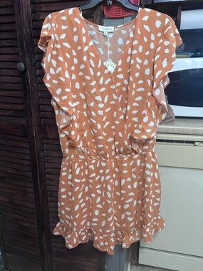 Umgee Blush Pink & White Abstract Print V-Neck Romper